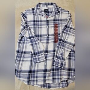 GAP Blue and White Casual Button Down Shirt